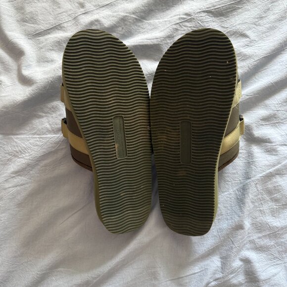 Suicoke MOTO-CAB Sandal in Olive, Size 11 - Picture 4 of 5